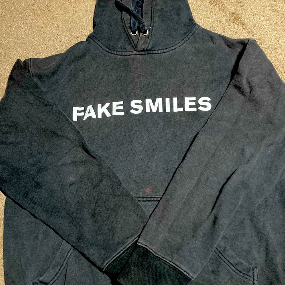 Yours Truly Fake smiles sweater